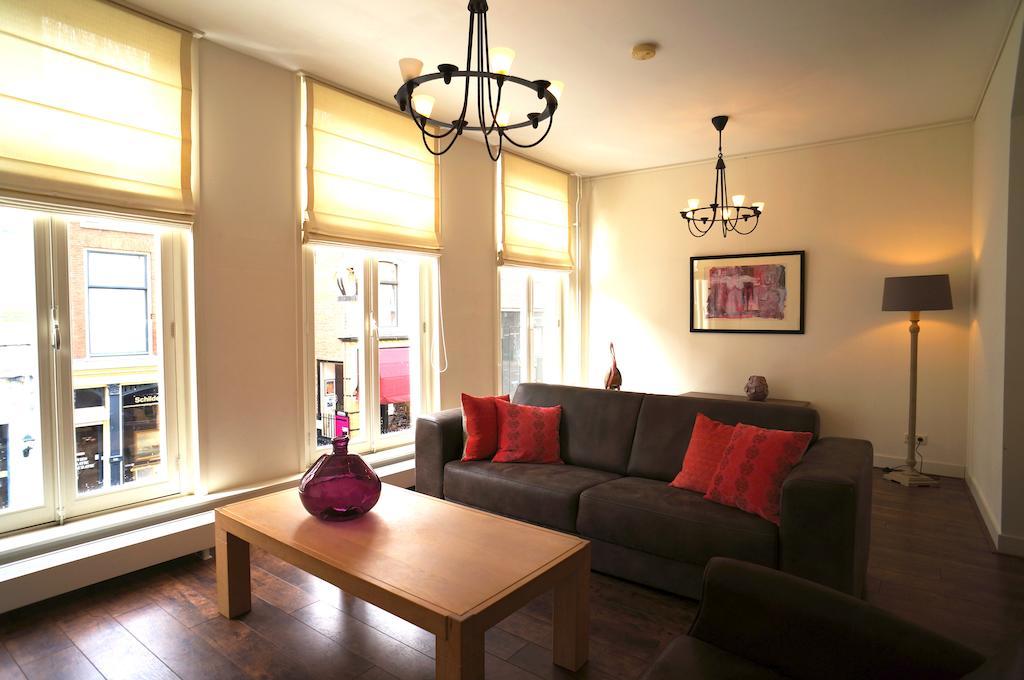 Stayci Serviced Apartments Noordeinde La Haye Chambre photo
