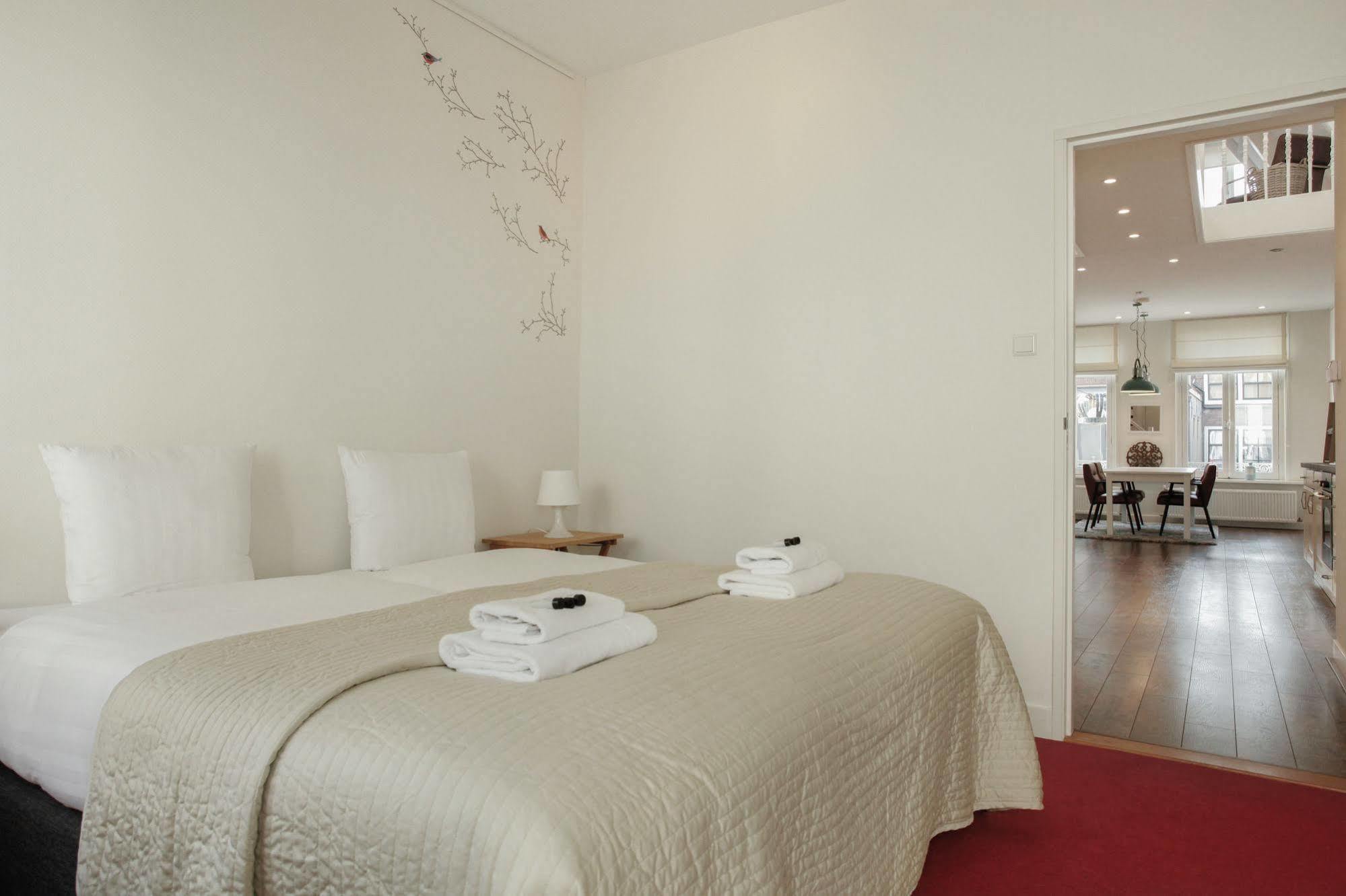 Stayci Serviced Apartments Noordeinde La Haye Extérieur photo