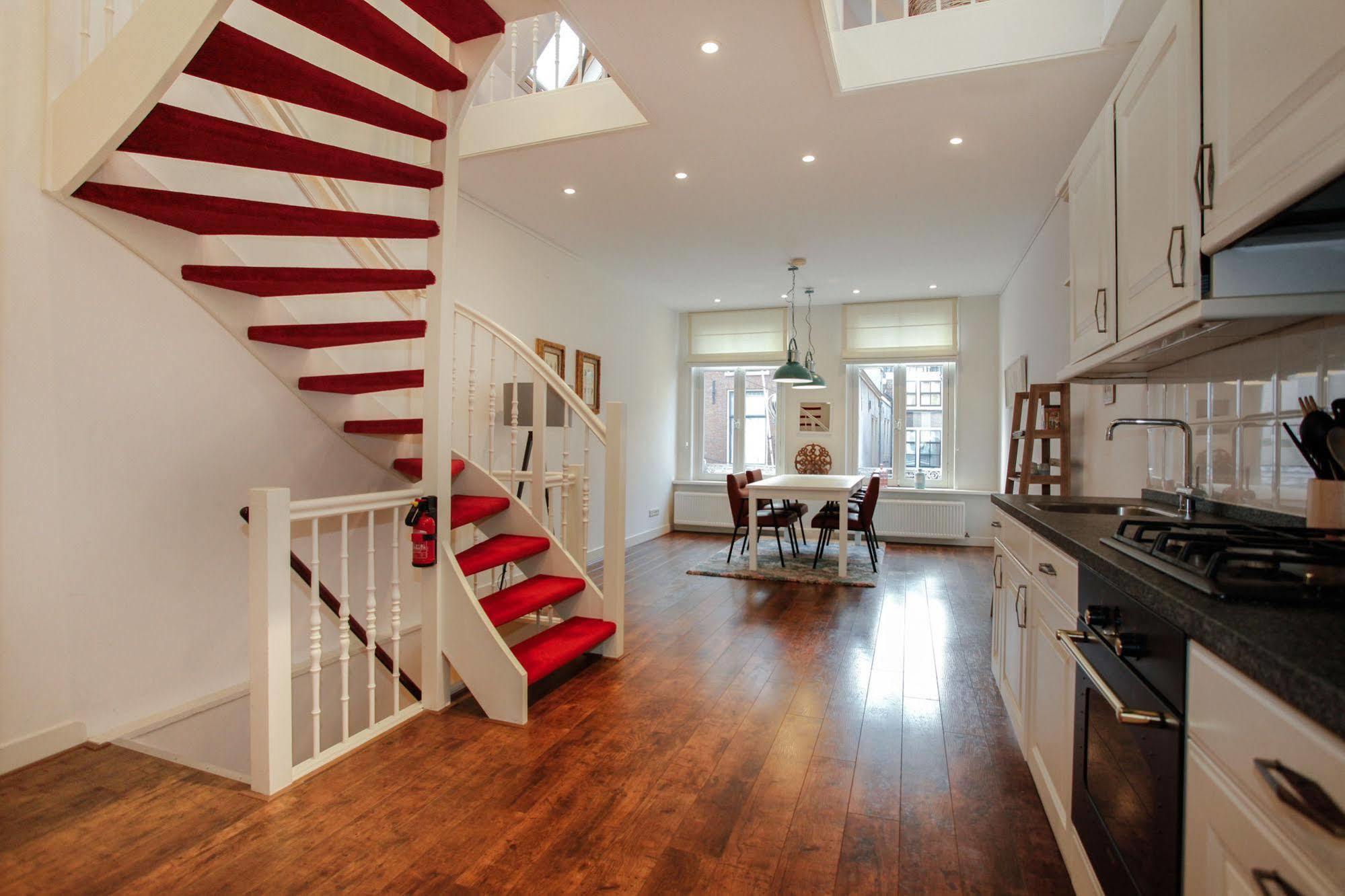 Stayci Serviced Apartments Noordeinde La Haye Extérieur photo