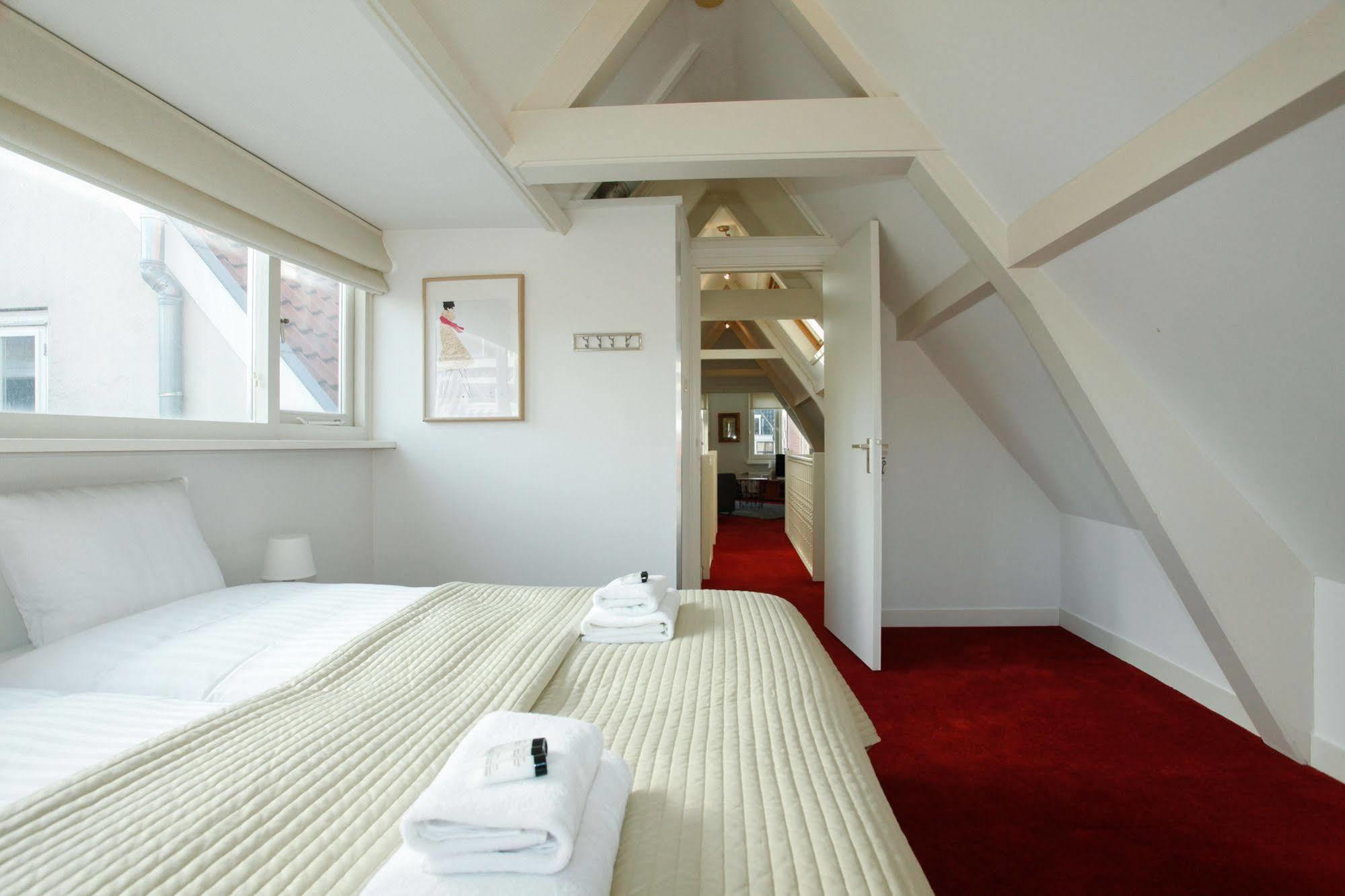 Stayci Serviced Apartments Noordeinde La Haye Extérieur photo