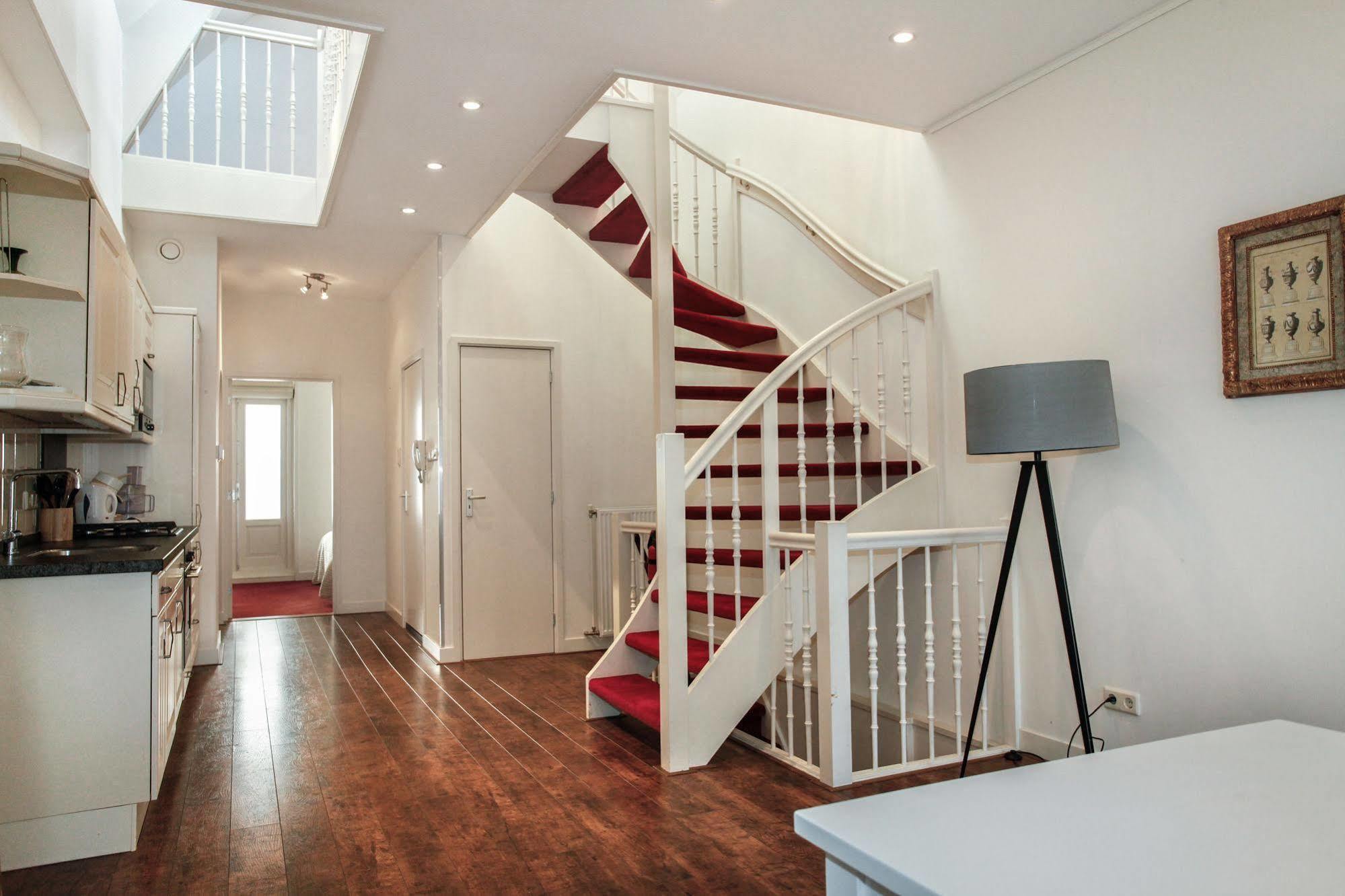 Stayci Serviced Apartments Noordeinde La Haye Extérieur photo