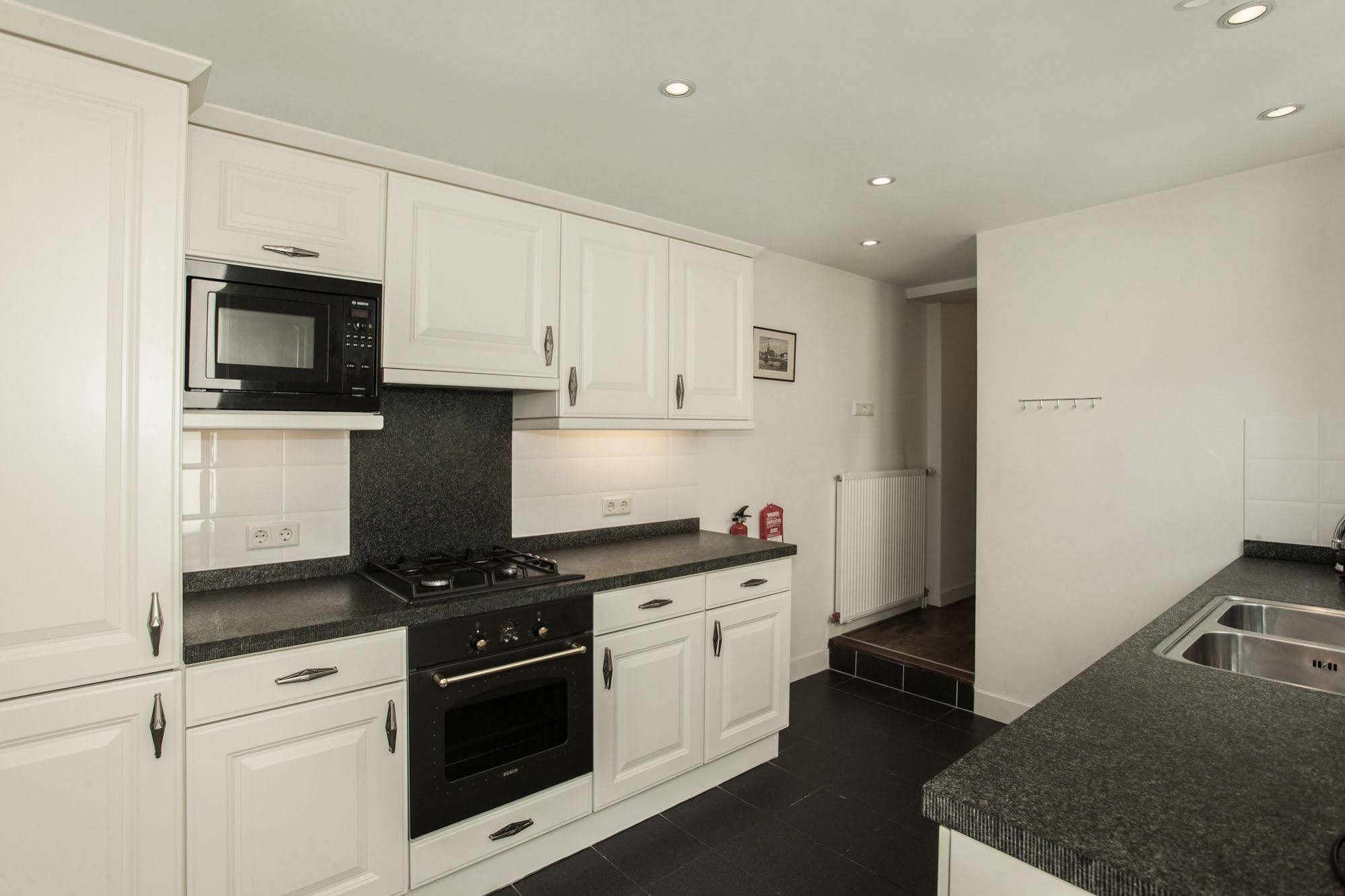 Stayci Serviced Apartments Noordeinde La Haye Extérieur photo